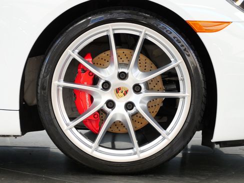 Used 2015 Porsche 911 Carrera S RWD image 39