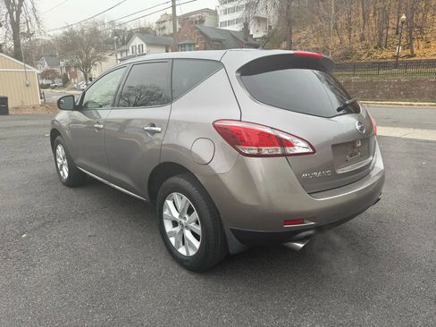 Used 2012 Nissan Murano S image 5