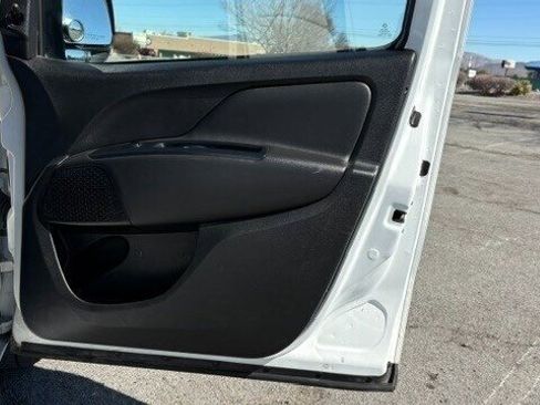 Used 2020 RAM ProMaster City Tradesman FWD image 24