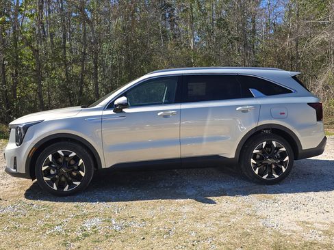 New 2026 Kia Sorento EX image 5