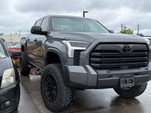 Used 2023 Toyota Tundra SR5 AWD/4WD image 3