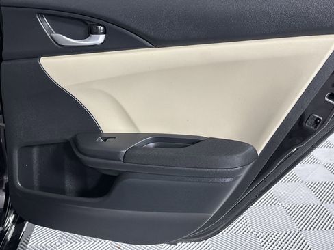Used 2017 Honda Civic EX-T image 31