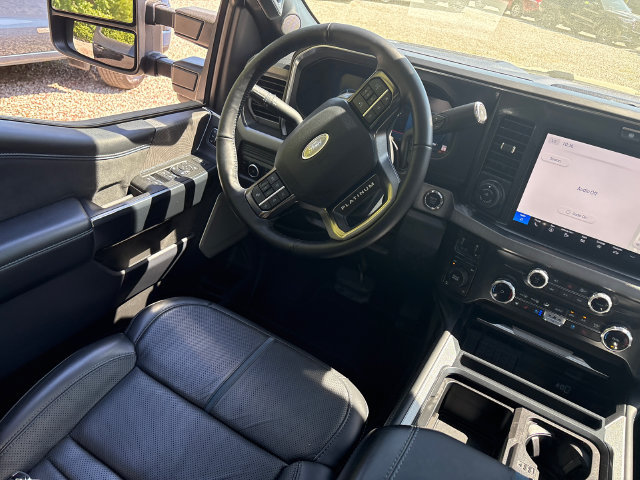 Certified 2025 Ford F350 Platinum AWD/4WD image 25