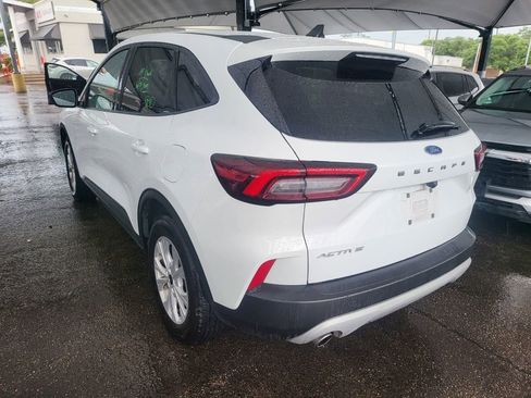 Used 2025 Ford Escape Active FWD image 9