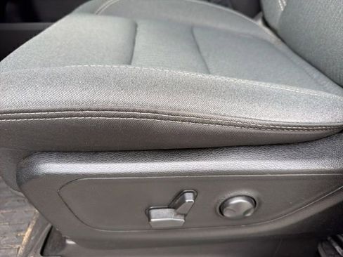 Used 2022 RAM 1500 Big Horn AWD/4WD image 17