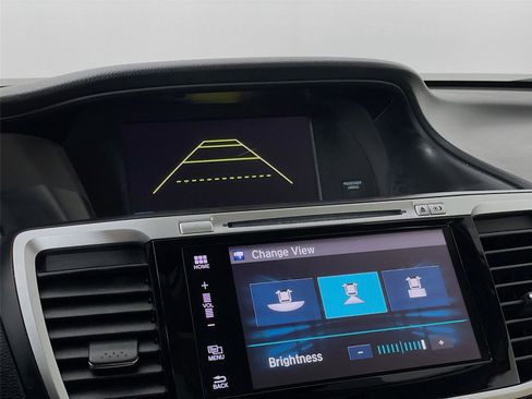 Used 2017 Honda Accord EX-L image 20