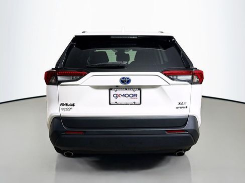 Certified 2024 Toyota RAV4 XLE w/ Convenience Package image 6