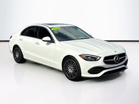 Used 2023 Mercedes-Benz C 300 Sedan image 3