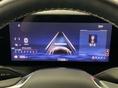 Certified 2025 Chevrolet Traverse LT image 17