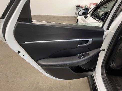 Used 2021 Hyundai Sonata SEL image 19