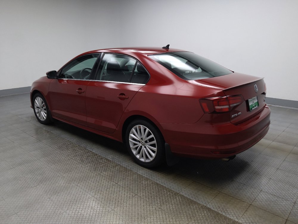 Used 2016 Volkswagen Jetta SEL FWD image 3