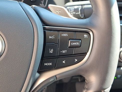 Certified 2025 Lexus ES 300h w/ Technology Package FWD image 21