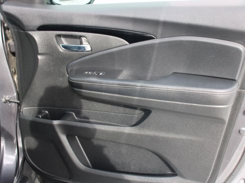 Used 2019 Honda Ridgeline RTL-E image 20