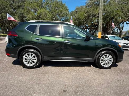 Used 2018 Nissan Rogue SV AWD/4WD image 7