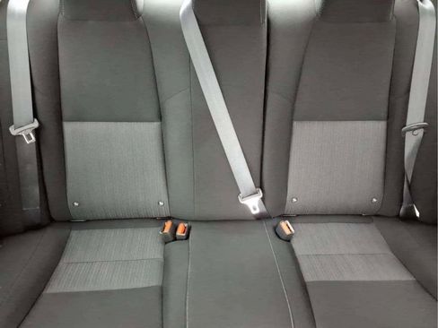 Used 2024 Nissan Sentra SV FWD image 17