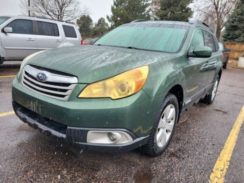 Used 2012 Subaru Outback 2.5i Premium w/ Popular Pkg 1B image 2