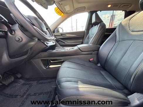 Used 2023 INFINITI QX60 Luxe AWD/4WD image 9