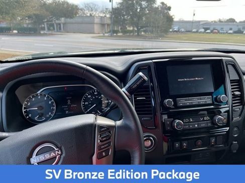 Used 2024 Nissan Titan SV w/ SV Bronze Edition Package image 8