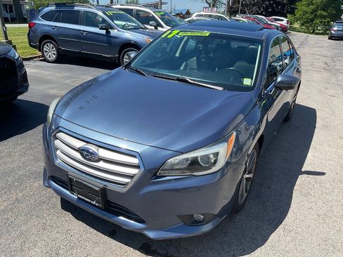 Used 2017 Subaru Legacy 2.5i Limited AWD/4WD image 4