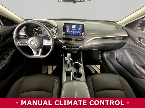 Certified 2024 Nissan Altima 2.5 SV FWD image 7