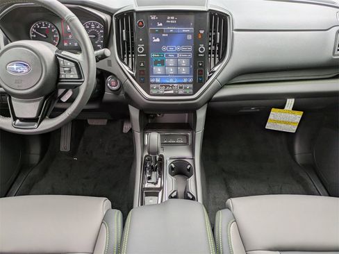 Used 2025 Subaru Ascent Onyx Edition image 18