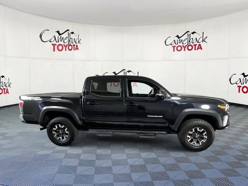Used 2022 Toyota Tacoma TRD Off-Road RWD image 8