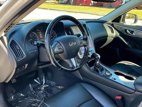 Used 2014 INFINITI Q50 Premium w/ Navigation Package image 18