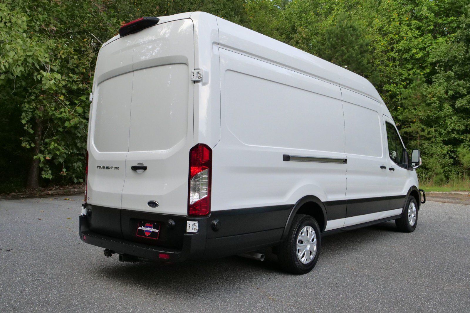 Used 2025 Ford Transit 350 148 High Roof Extended w/ Load Area Protection Package RWD image 12