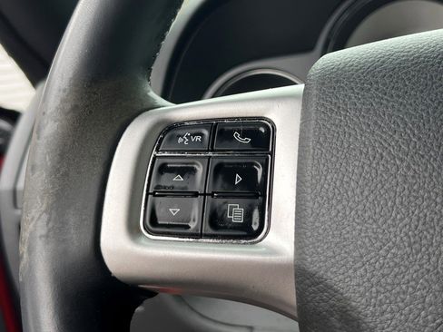 Used 2013 Dodge Challenger SXT Plus image 17