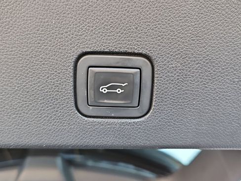 Used 2020 Cadillac XT6 Sport AWD/4WD image 22