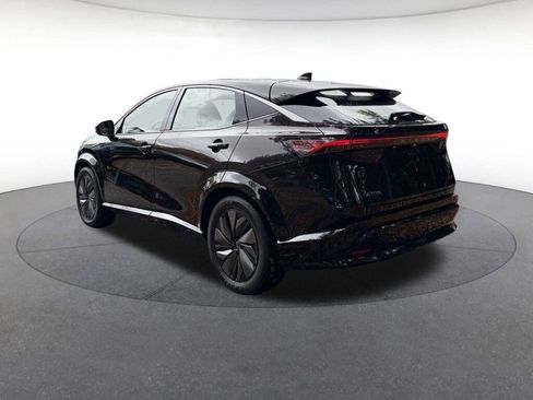 Certified 2024 Nissan Ariya FWD image 3