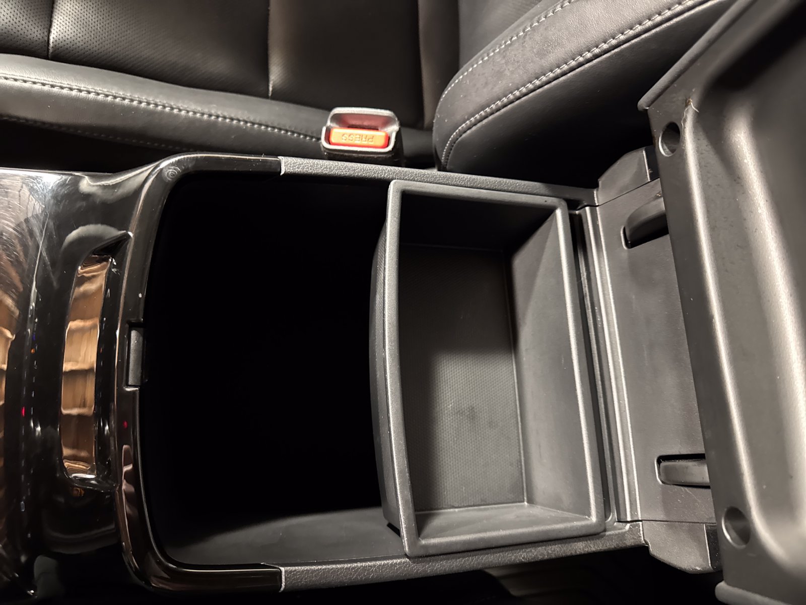 Used 2023 Kia Telluride S AWD/4WD image 21