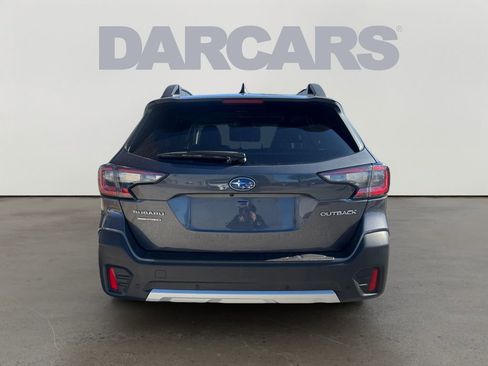 Used 2022 Subaru Outback Limited image 6