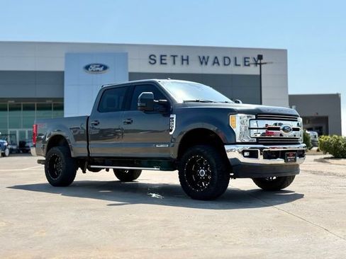 Used 2017 Ford F250 Lariat w/ Lariat Ultimate Package AWD/4WD image 1