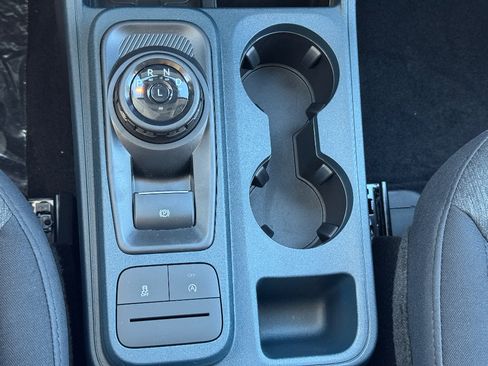 New 2025 Ford Maverick XL image 15