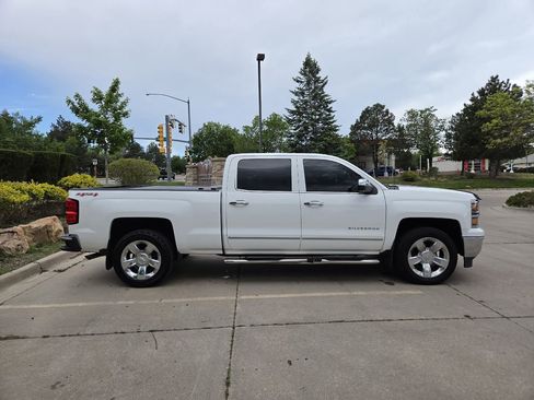 Used 2015 Chevrolet Silverado 1500 LTZ AWD/4WD image 7