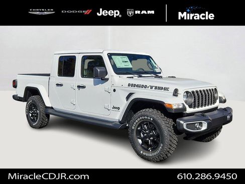 New 2025 Jeep Gladiator Sport image 1
