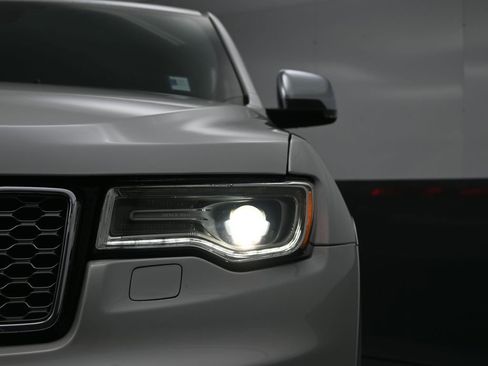 Used 2017 Jeep Grand Cherokee Summit w/ Trailer Tow Group IV image 14