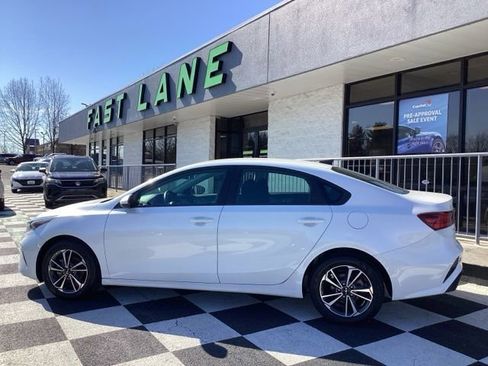 Used 2024 Kia Forte LXS image 5