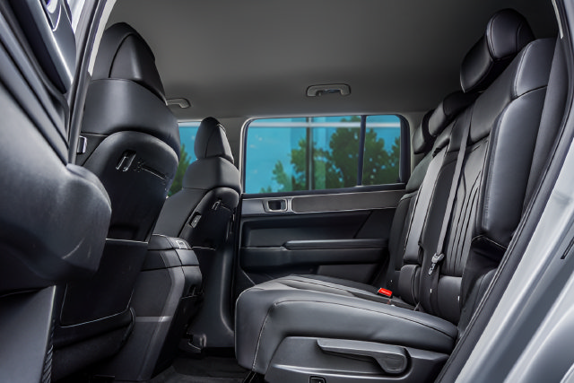 Certified 2026 Hyundai Santa Fe SEL FWD image 38