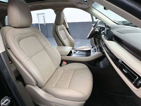Used 2022 Lincoln Aviator Reserve w/ Elements Package Plus image 54