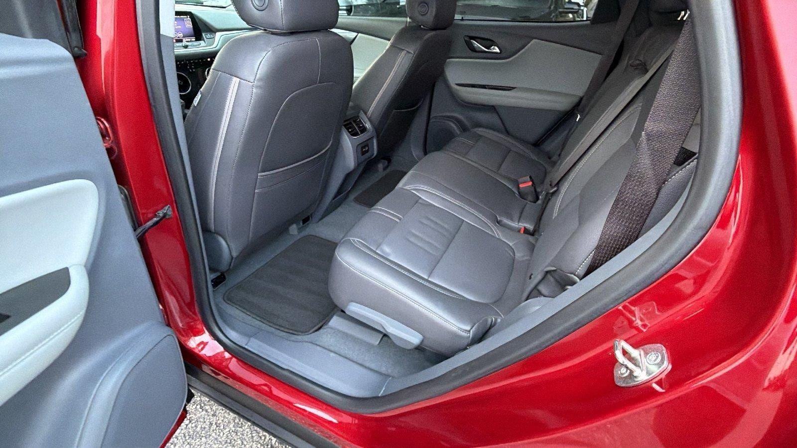 Used 2021 Chevrolet Blazer LT FWD image 23