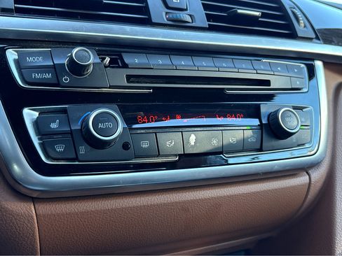 Used 2015 BMW 428i Convertible image 9