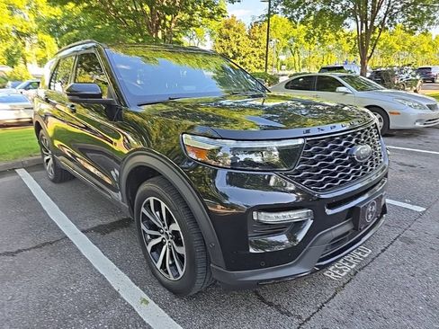 Used 2020 Ford Explorer ST w/ Premium Technology Package AWD/4WD image 2
