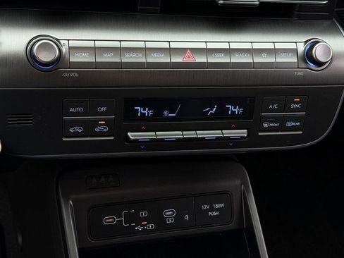 Certified 2026 Hyundai Kona SEL Premium image 15