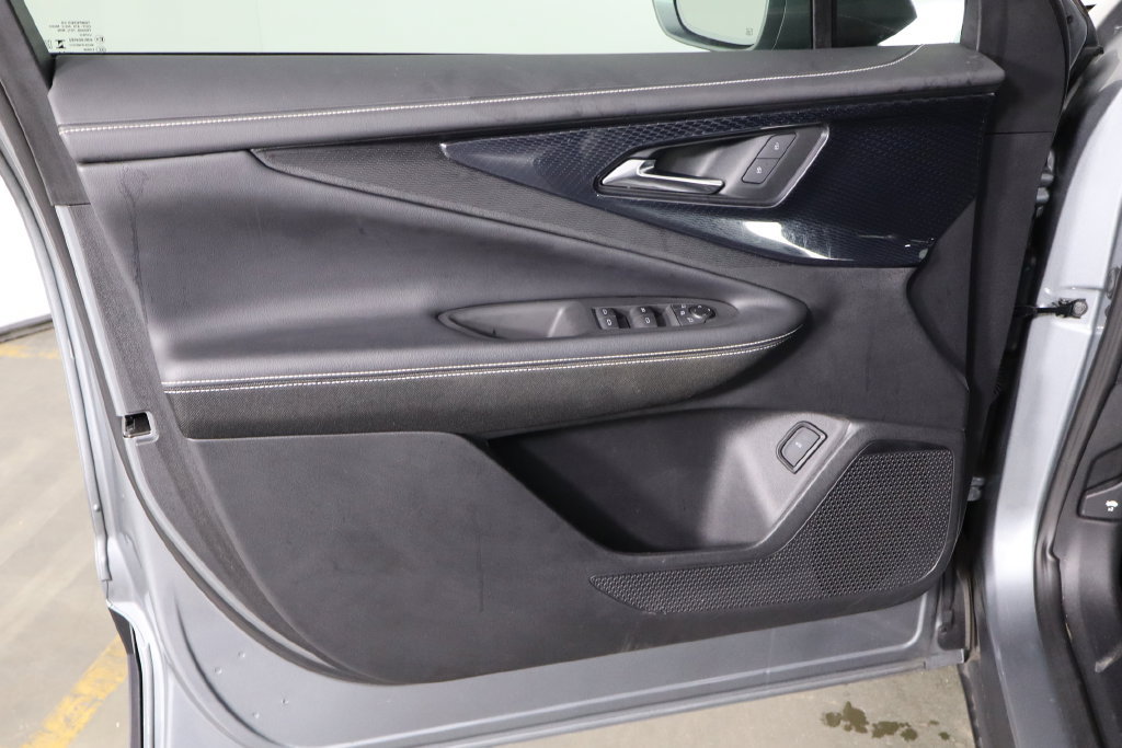 Used 2024 Chevrolet Blazer EV LT AWD/4WD image 19