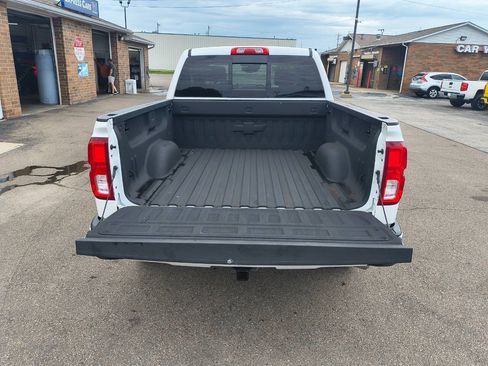 Used 2018 Chevrolet Silverado 1500 High Country AWD/4WD image 10
