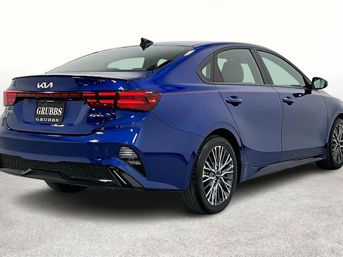 Used 2024 Kia Forte GT-Line image 2