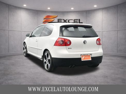 Used 2009 Volkswagen GTI 2-Door FWD image 5