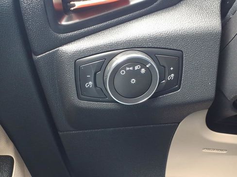 Used 2022 Ford EcoSport S AWD/4WD image 21